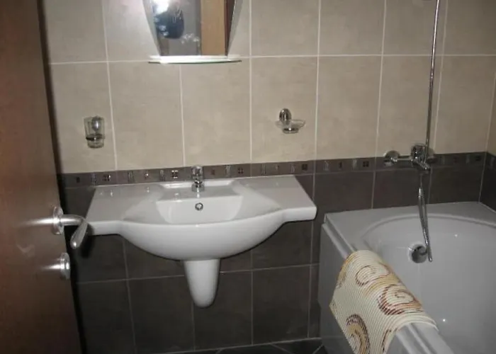 Aspen Heights 4 Bed *